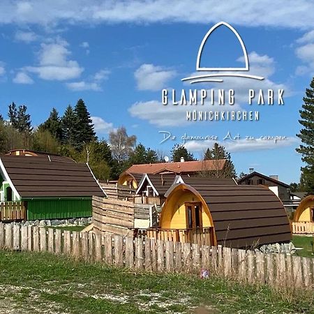 ホテル Glamping Park Mönichkirchen エクステリア 写真