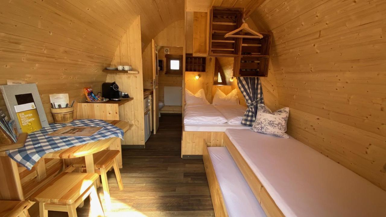 ホテル Glamping Park Mönichkirchen エクステリア 写真