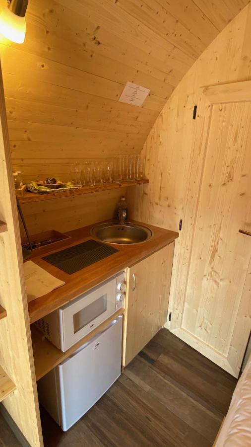 ホテル Glamping Park Mönichkirchen エクステリア 写真