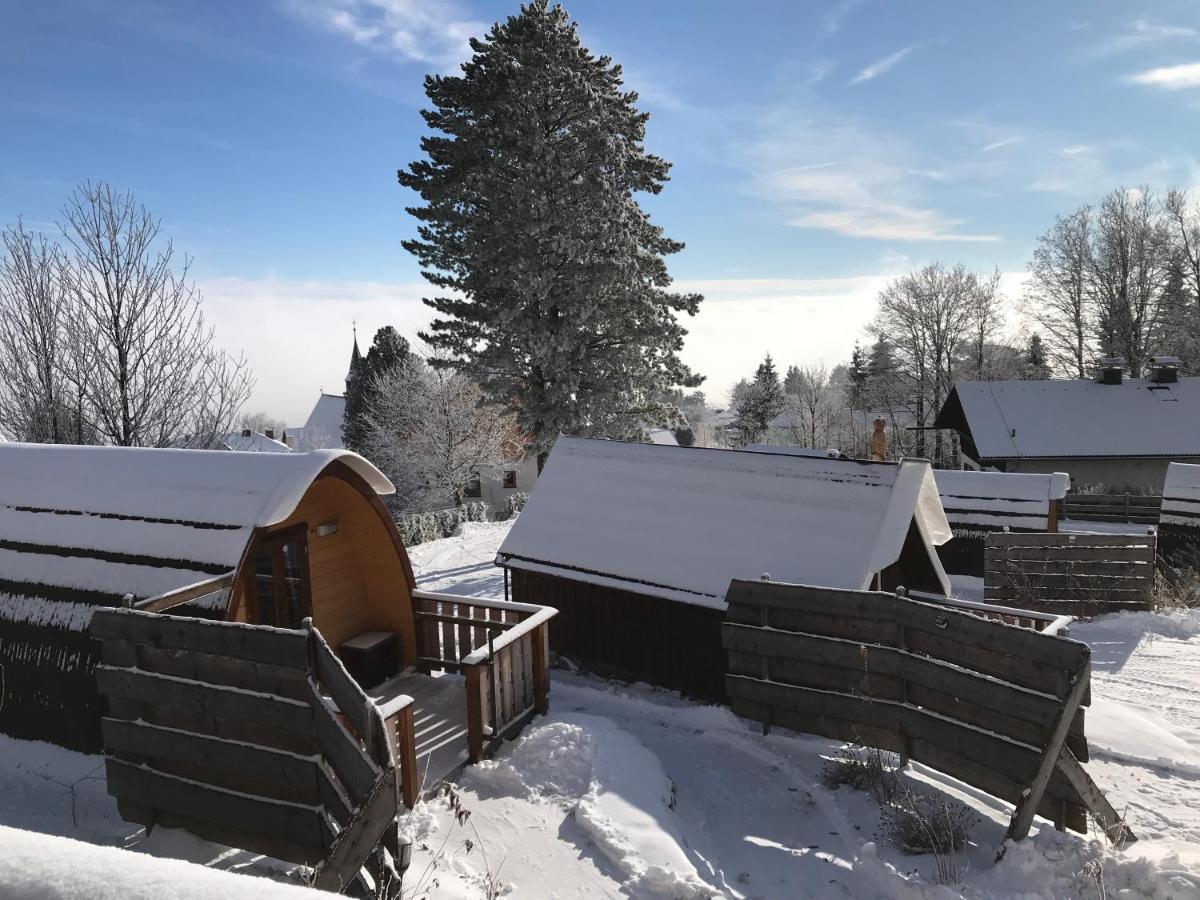 ホテル Glamping Park Mönichkirchen エクステリア 写真